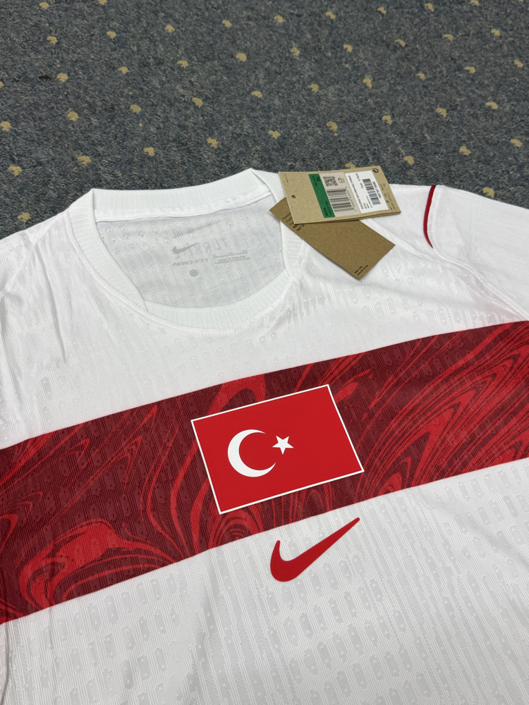 TÜRKİYE BEYAZ FORMASI PROFESYONEL MAÇ FORMASI