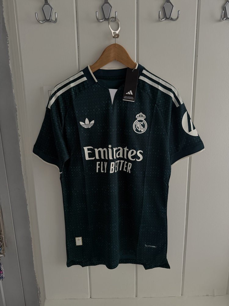 REAL MADRİD DEPLASMAN FORMASI