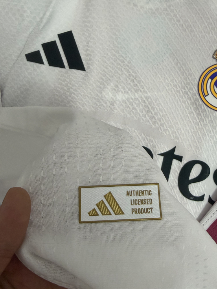 REAL MADRİD UZUN KOLLU FORMASI