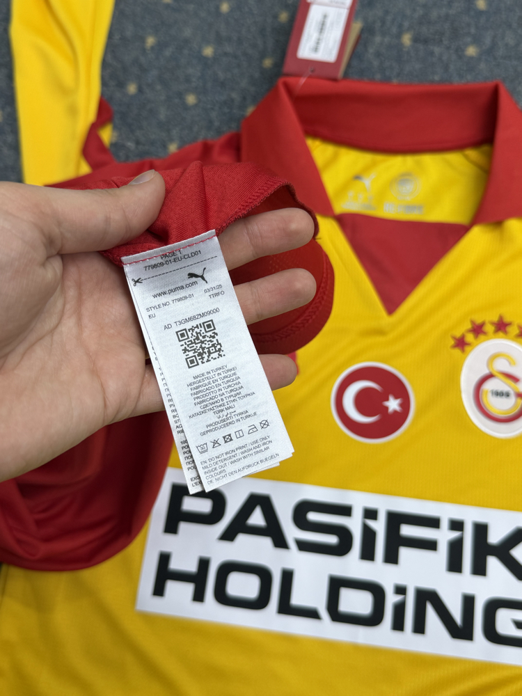 GALATASARAY RETRO FORMA UZUN KOL