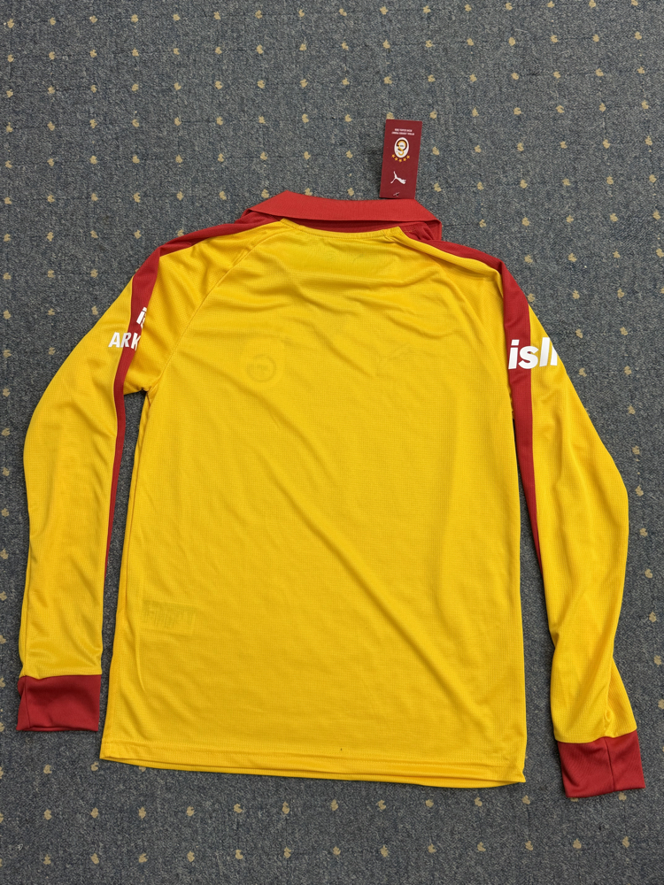 GALATASARAY RETRO FORMA UZUN KOL