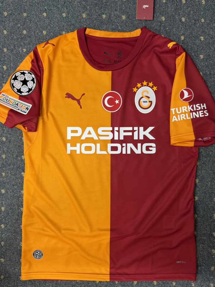 GALATASARAY ŞAMPİYONLAR LİGİ FORMASI