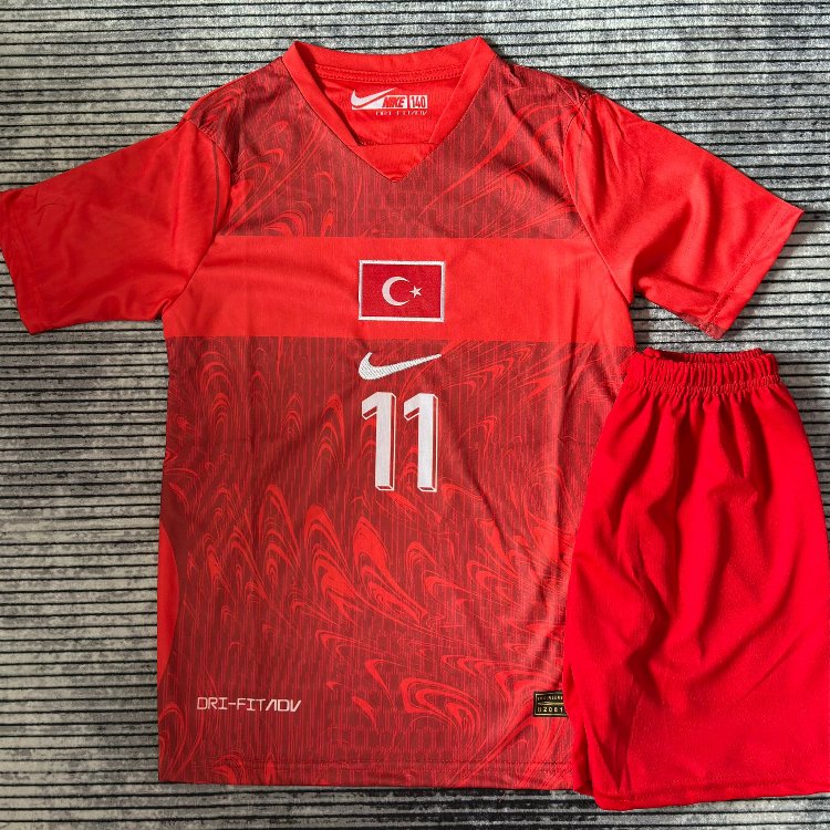 Türkiye Kırmızı Kenan Yıldız Çocuk Forması