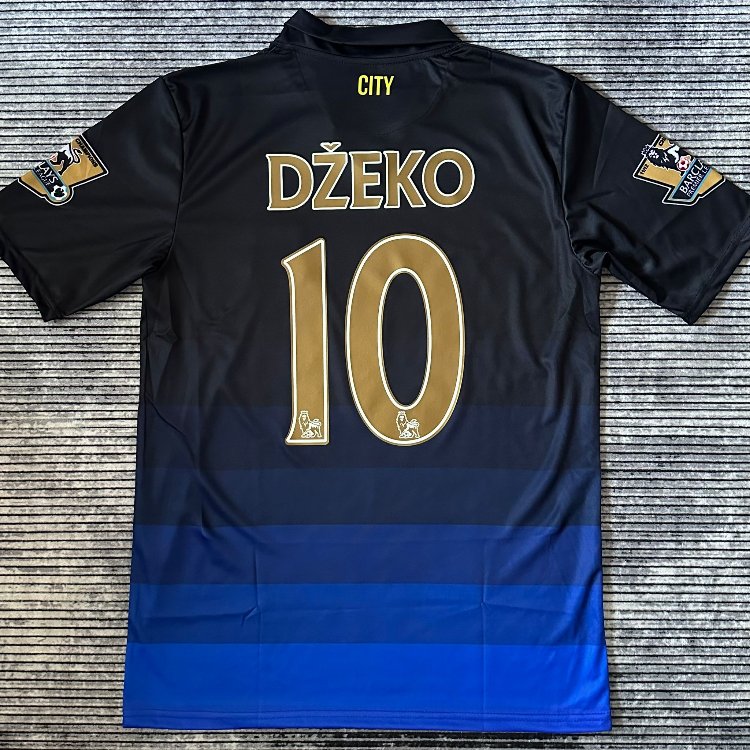 Manchester City Nostalji Edin Dzeko Forması