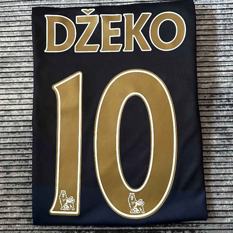Manchester City Nostalji Edin Dzeko Forması