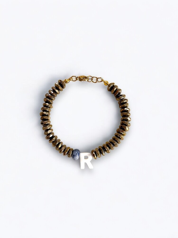 HEMATİT HARF BİLEKLİK “R”