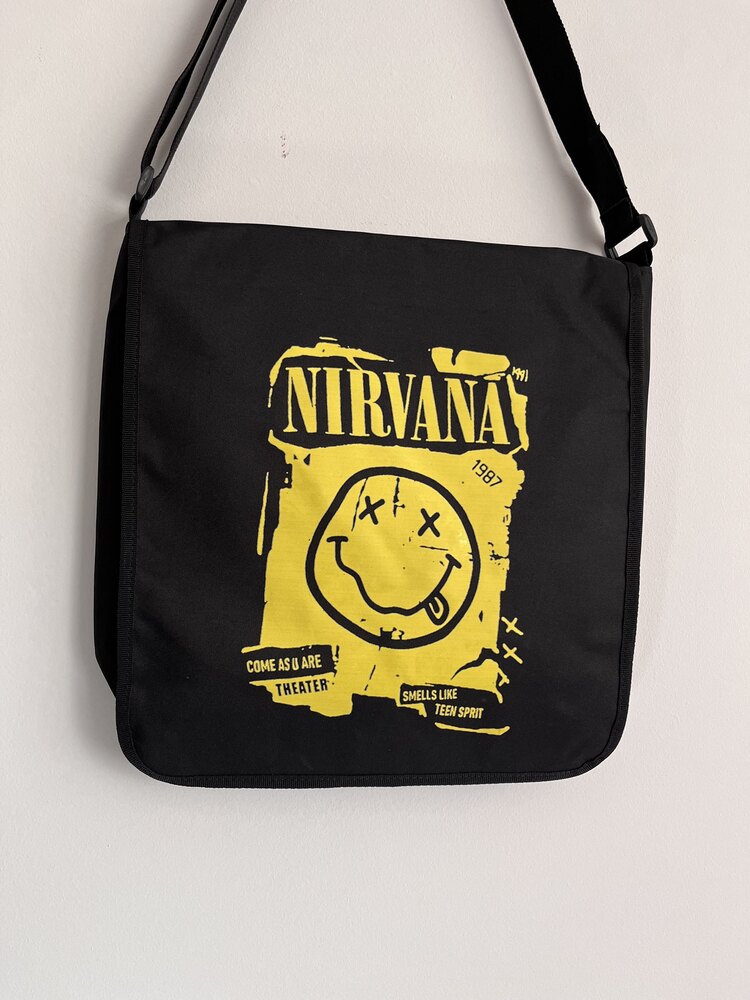 Nirvana Postacı Çanta