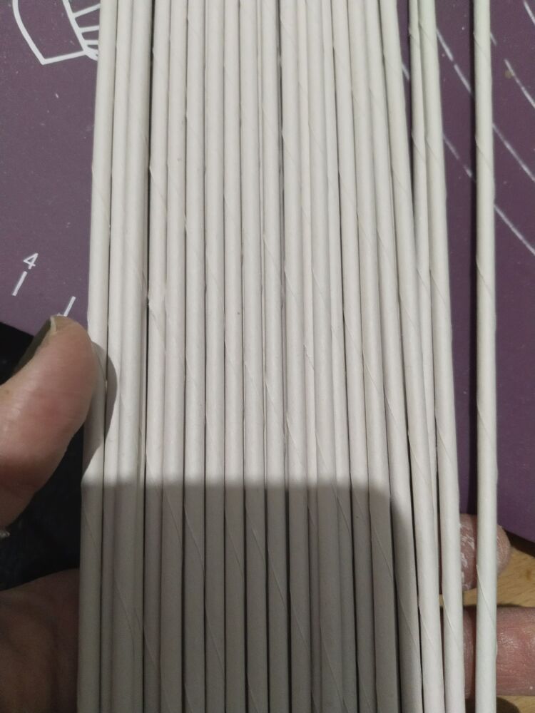 500 adet 60 cm lik boyasız kağıt pipet