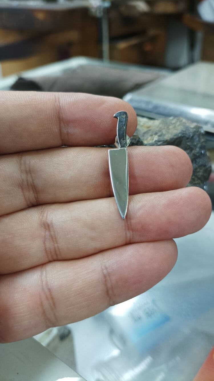 Klasik Şef Bıçağı Küpe
