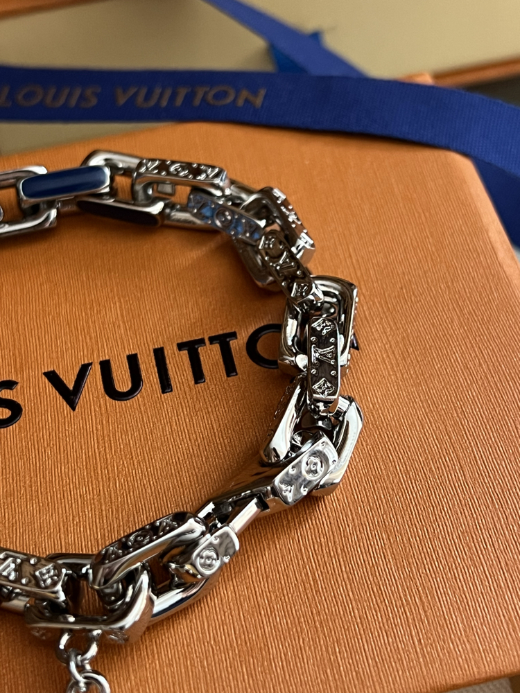 LOUIS VUITTON BİLEKLİK