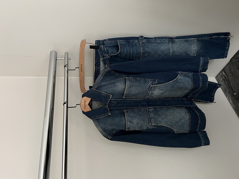 LOUIS VUITTON JEAN SET