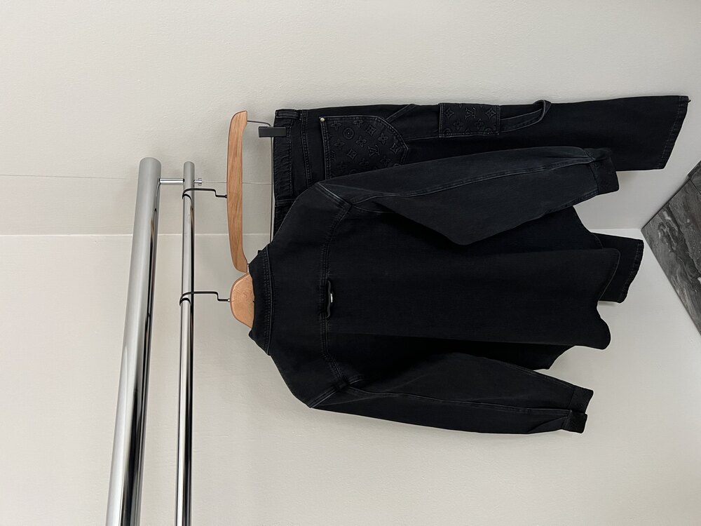 LOUIS VUITTON JEAN SET