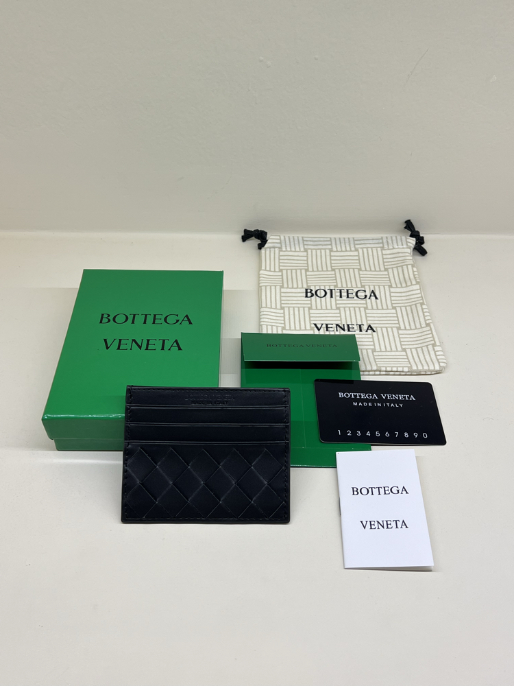 BOTTEGA VENETA CARD HOLDER