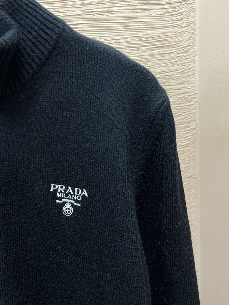 PRADA YÜNLÜ ZİP KAZAK