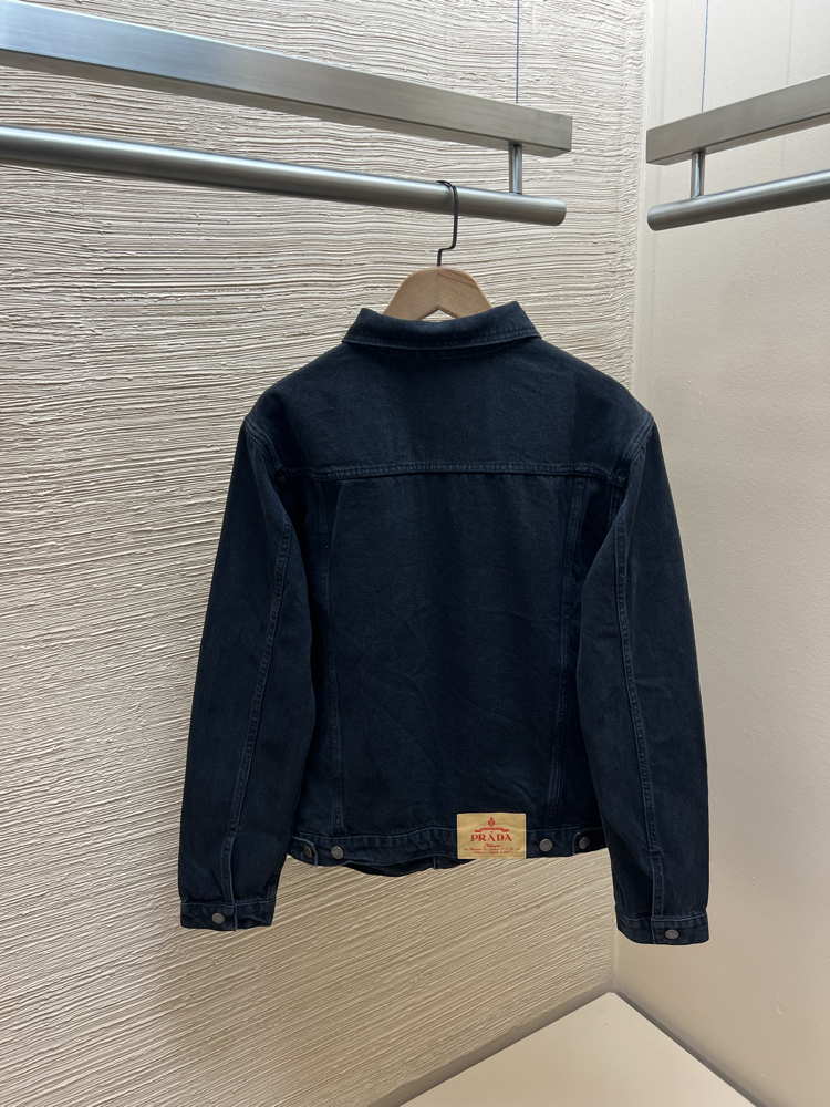 PRADA LOGO KOT CEKET