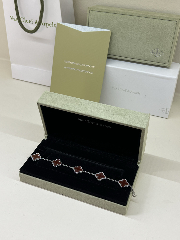 VAN CLEEF BİLEKLİK