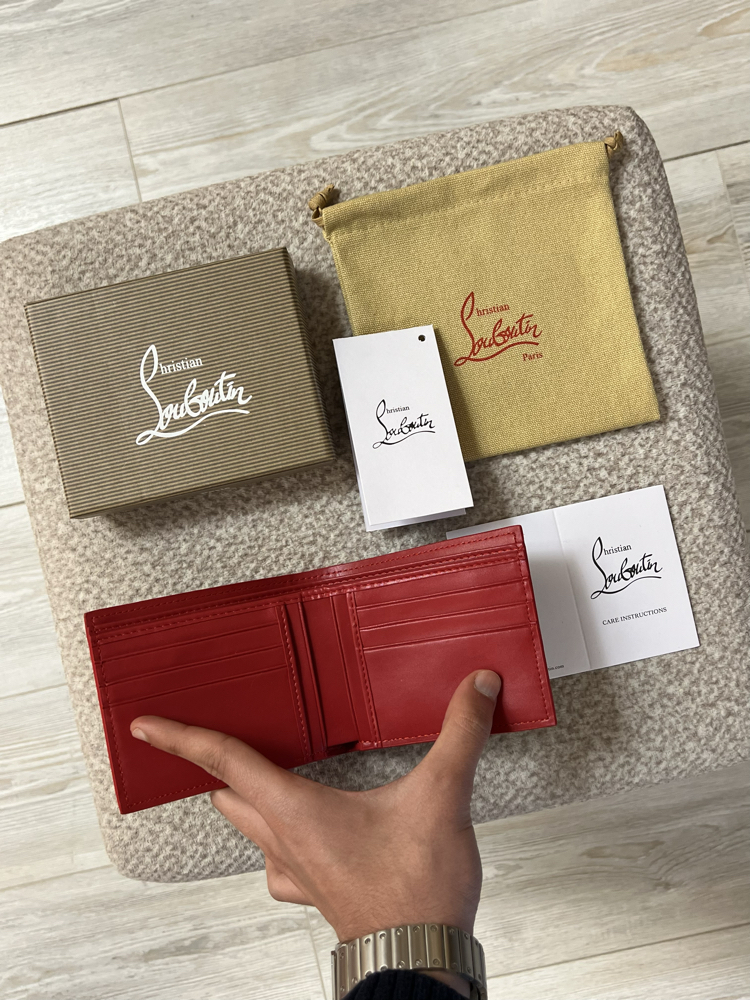 CHRİSTİAN LOUBOUTIN WALLET