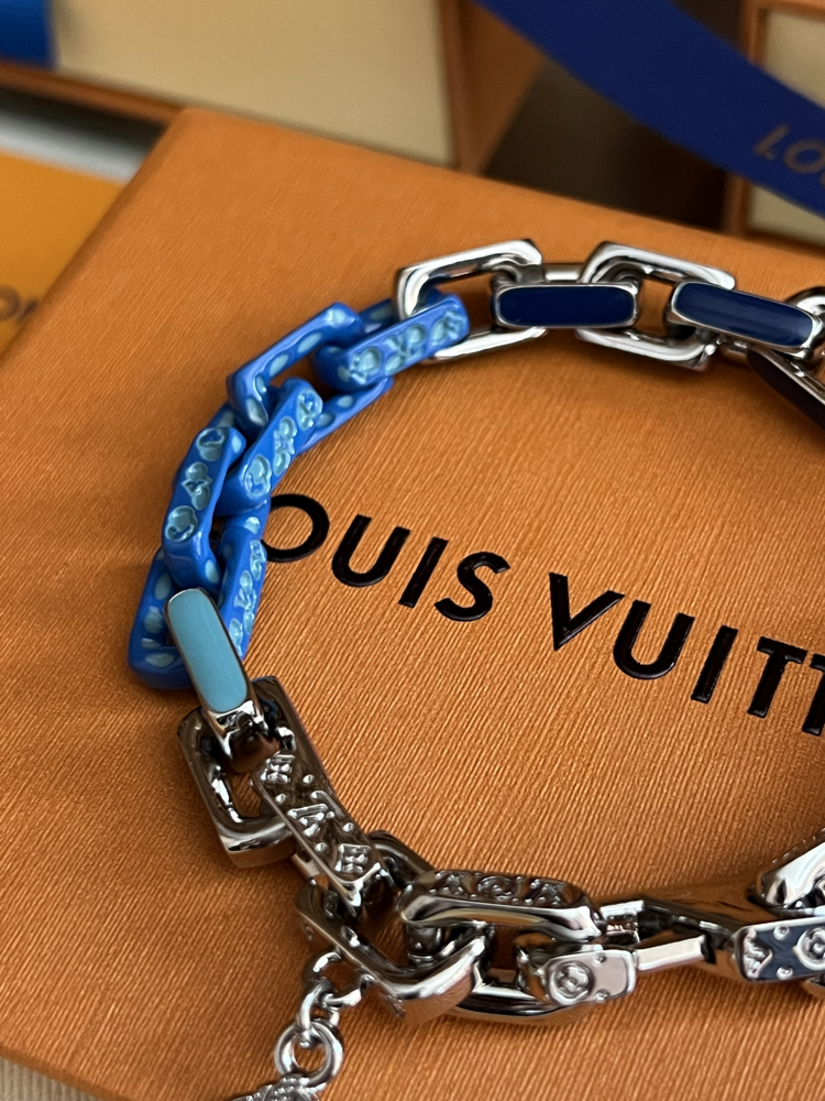 LOUIS VUITTON BİLEKLİK