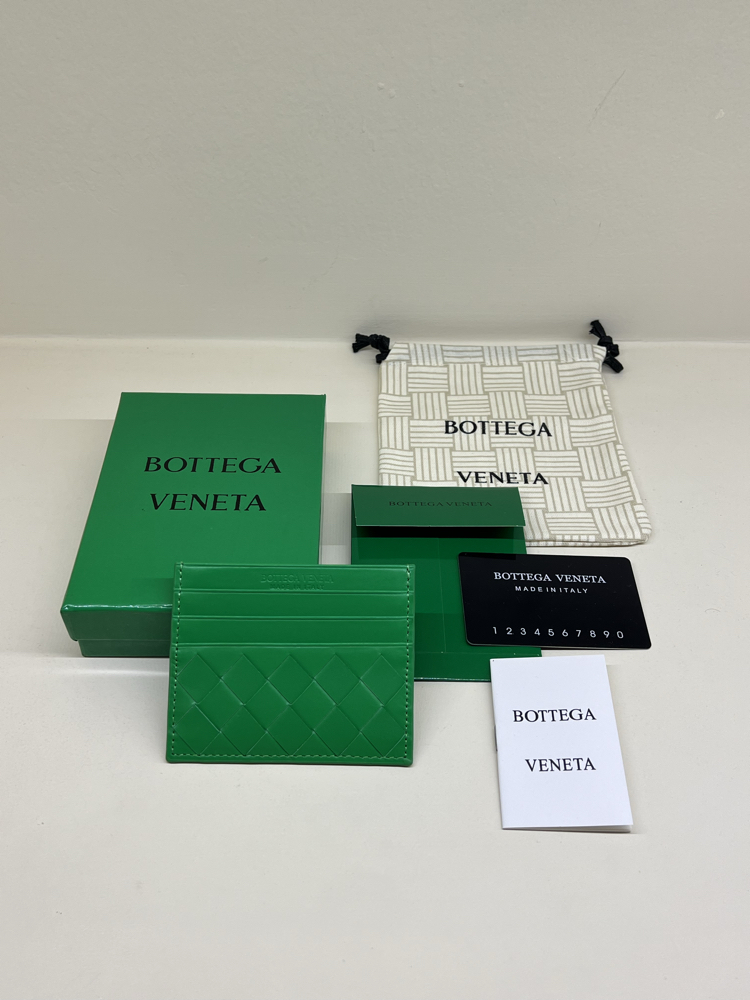BOTTEGA VENETA CARD HOLDER