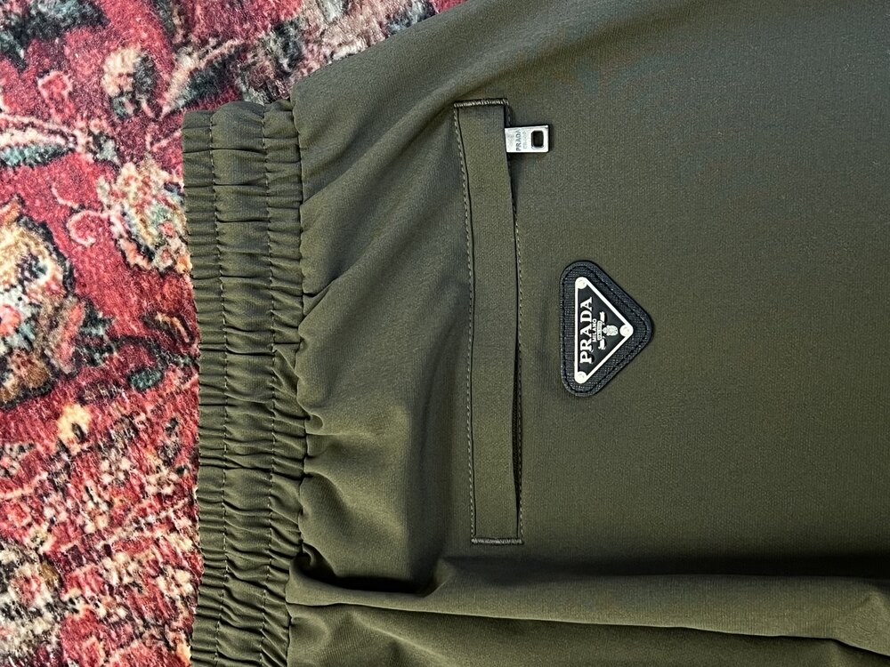 PRADA JOGGER