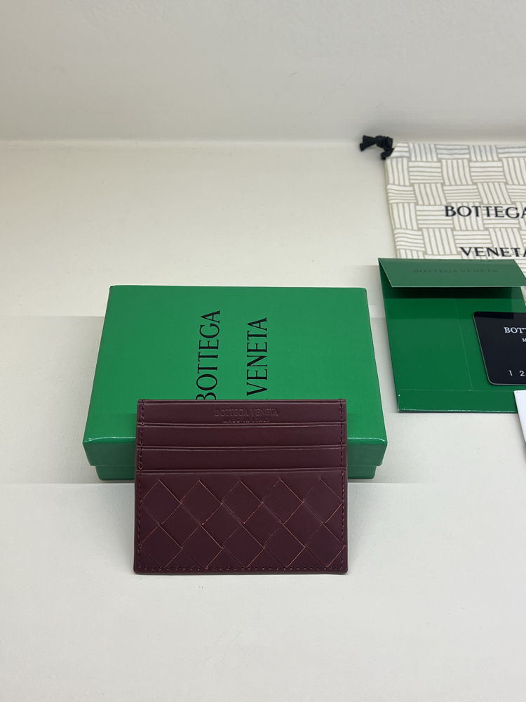 BOTTEGA VENETA CARD HOLDER
