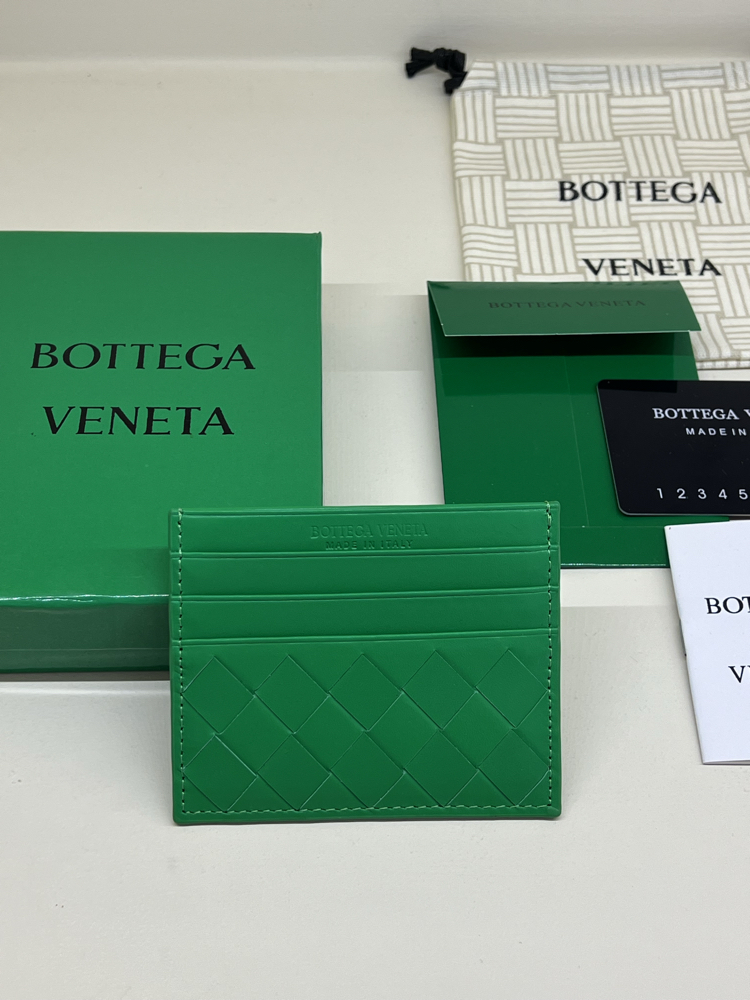 BOTTEGA VENETA CARD HOLDER