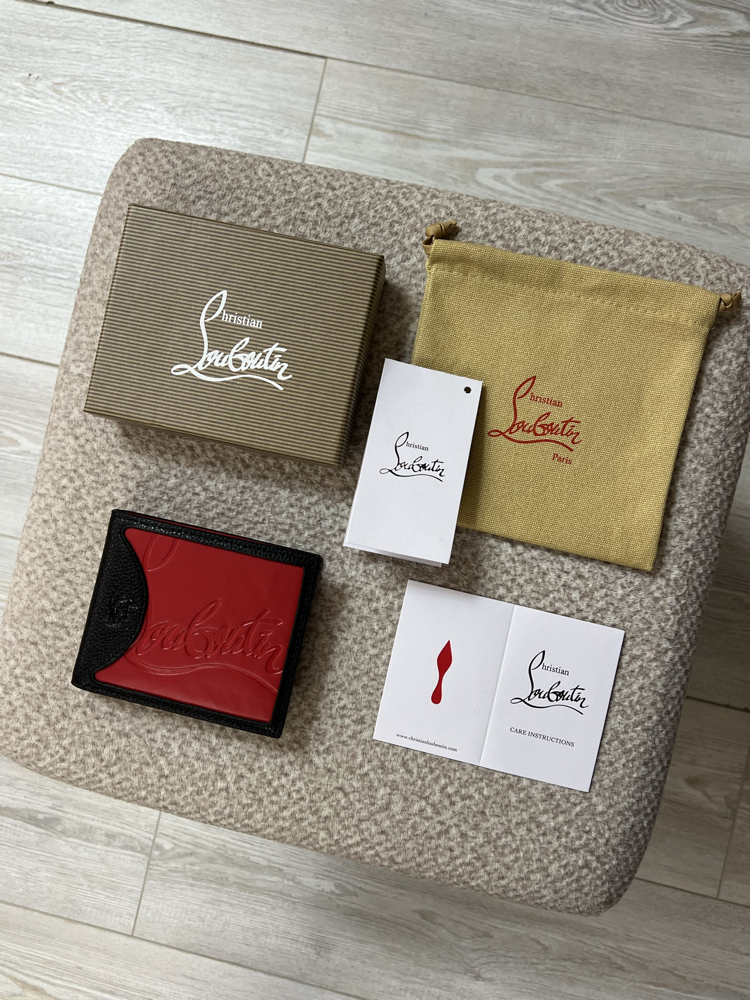 CHRİSTİAN LOUBOUTIN WALLET