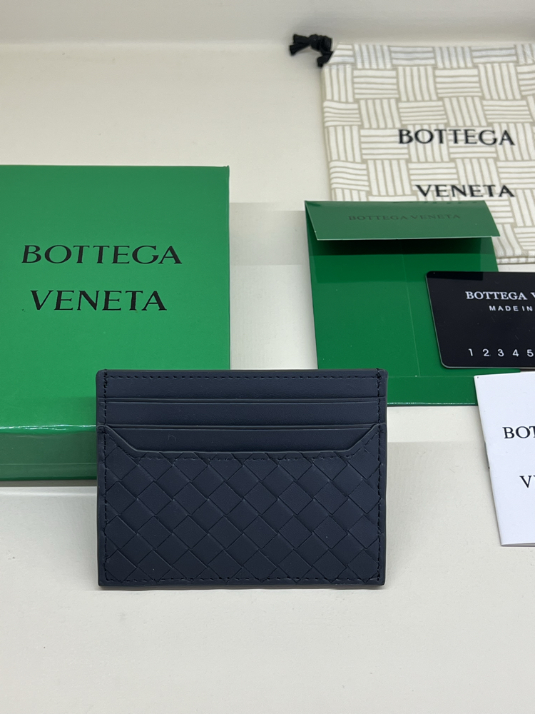 BOTTEGA VENETA CARD HOLDER