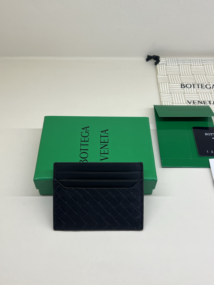 BOTTEGA VENETA CARD HOLDER