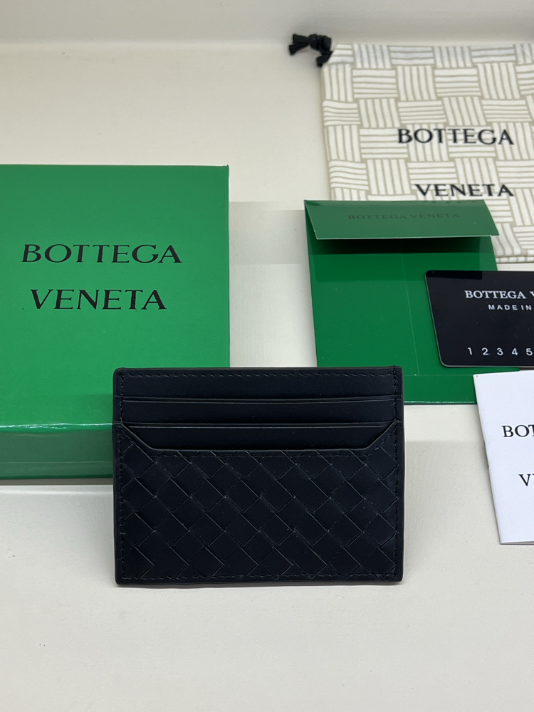 BOTTEGA VENETA CARD HOLDER