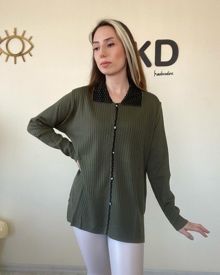 Polo Yaka Haki Çelik Triko Bluz