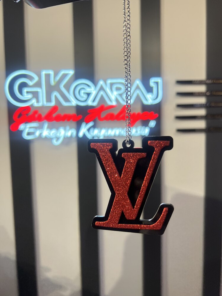 LOUIS VUITTON AYNA SÜSÜ