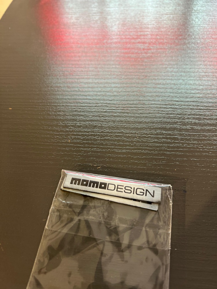  MOMO DESIGN METAL STİCKER