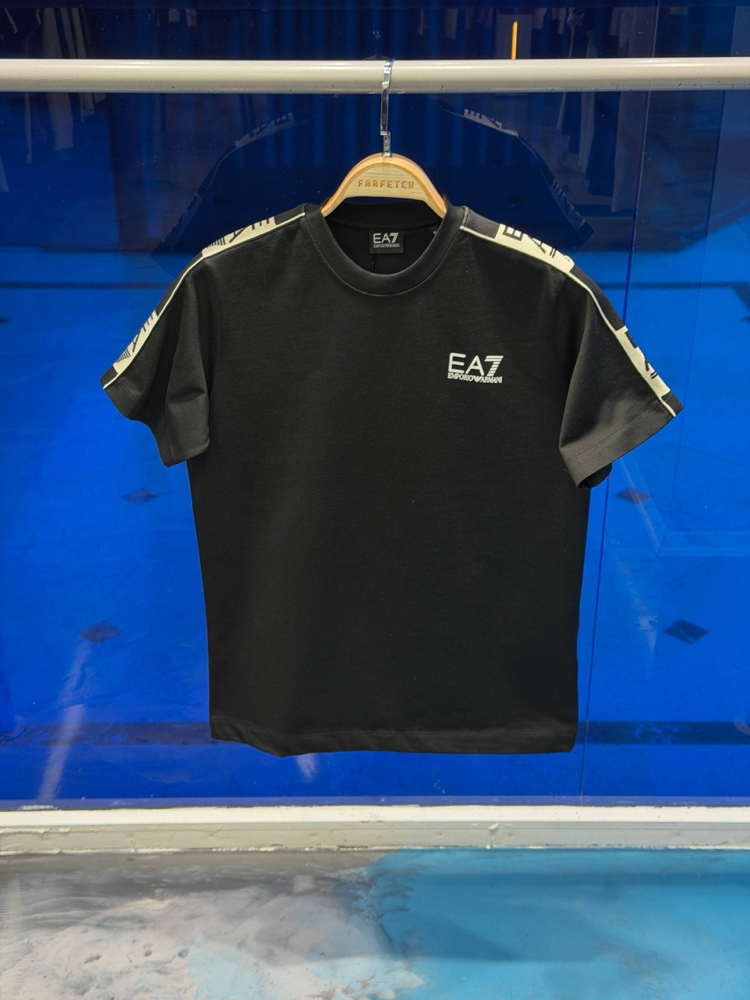 EA7 Armani T-Shirt ✨