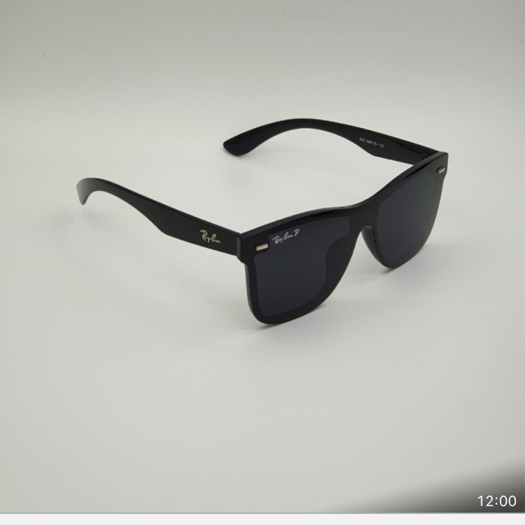 Rayban P Black