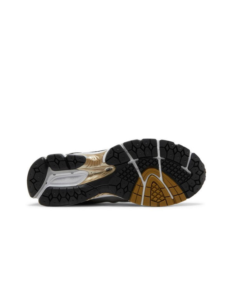 New balance 1906R ‘Metallic Silver Metallic Gold’