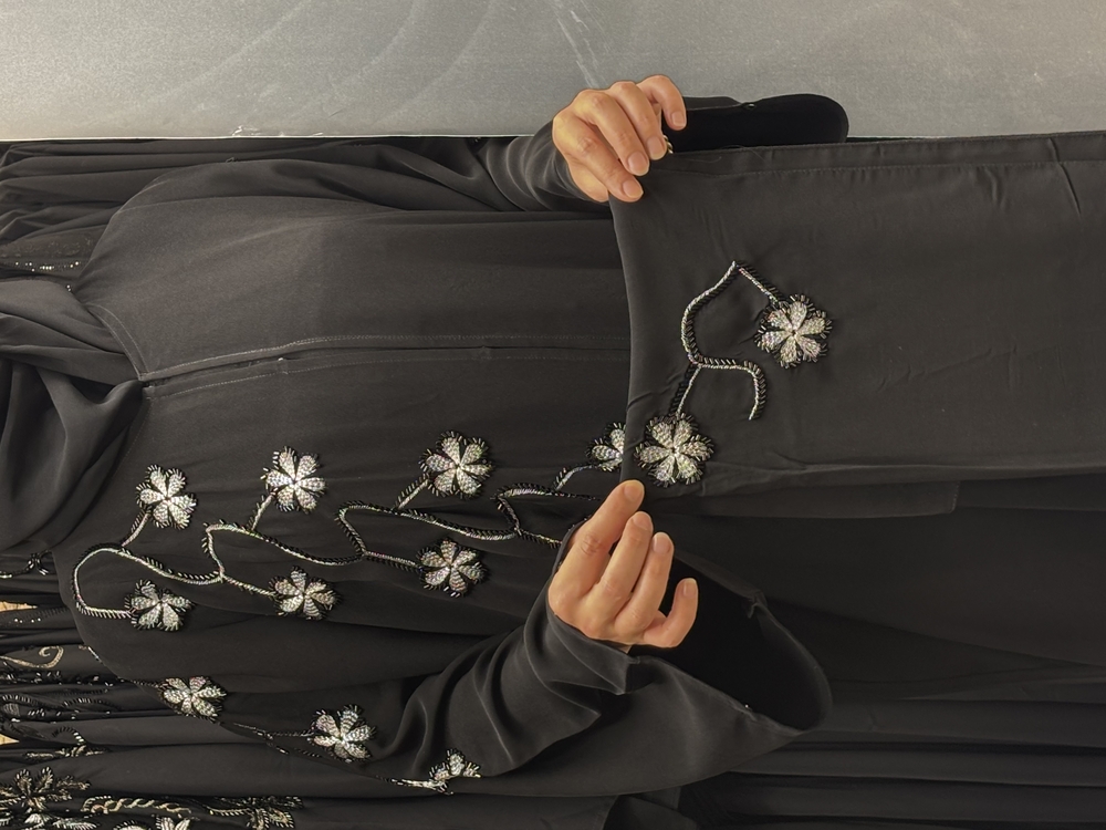 ÇİÇEK ABAYA VE ŞAL TAKIM