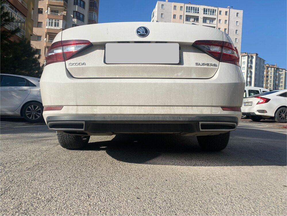 Skoda SUBERB TEK ÇIKIŞ GRİ-SİYAH Boyalı