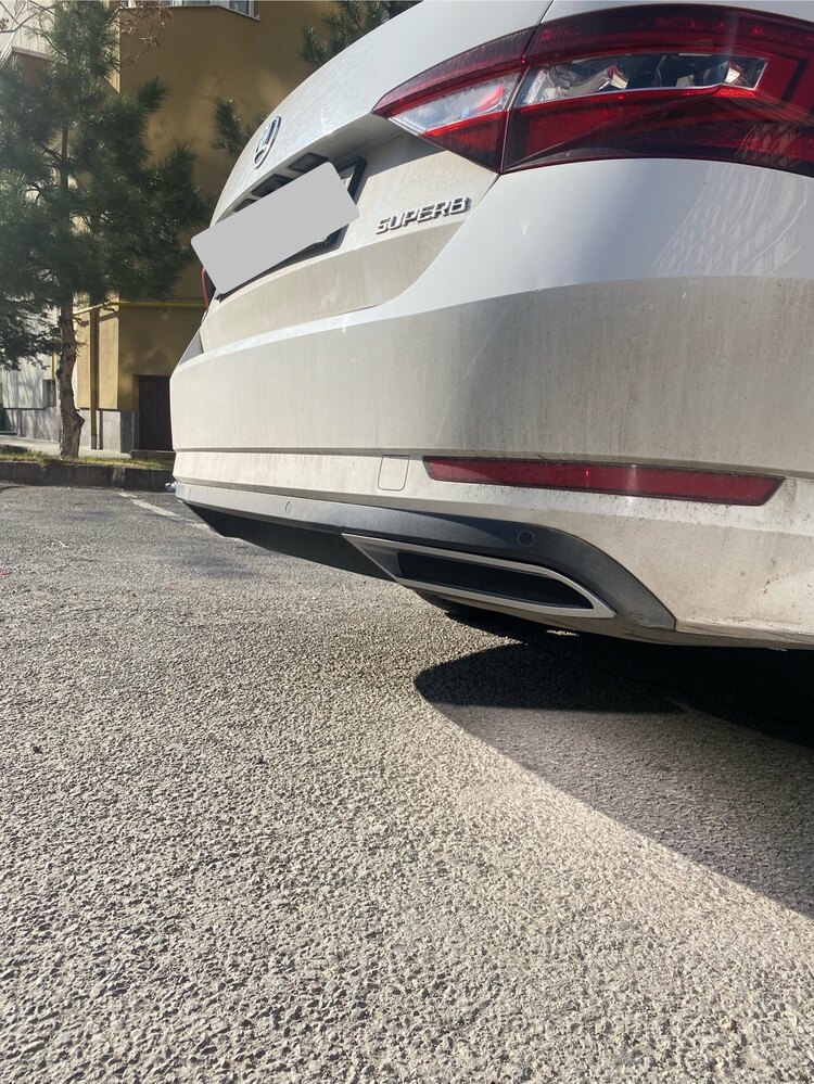 Skoda SUBERB TEK ÇIKIŞ GRİ-SİYAH Boyalı