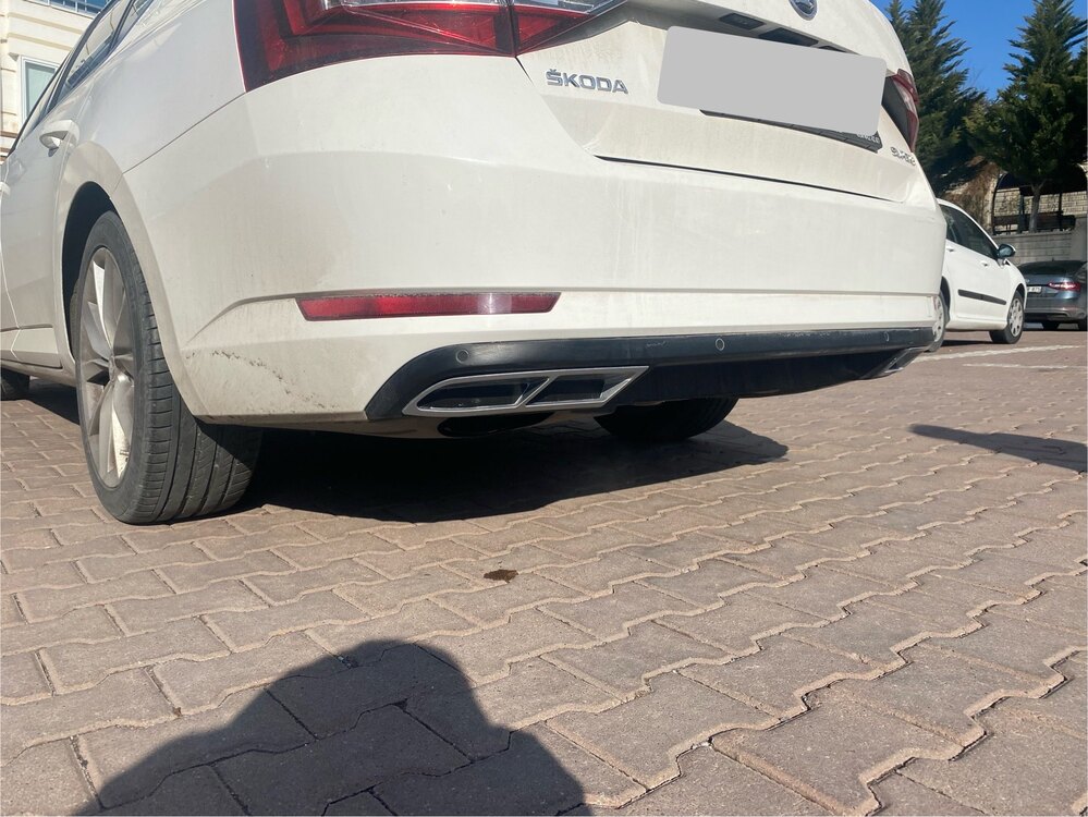 Skoda SUBERB ÇİFT ÇIKIŞ GRİ-SİYAH Boyalı