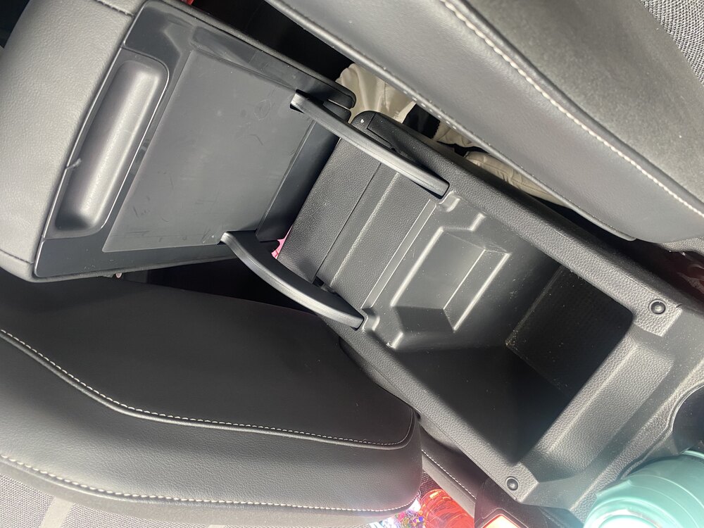 SEAT ATECA KOLÇAK ORGANİZATÖR