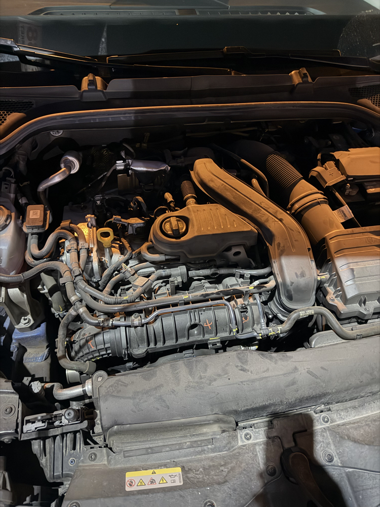 1.5 TSİ motor kapağı