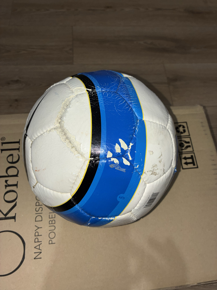 Total 90 Futbol Topu