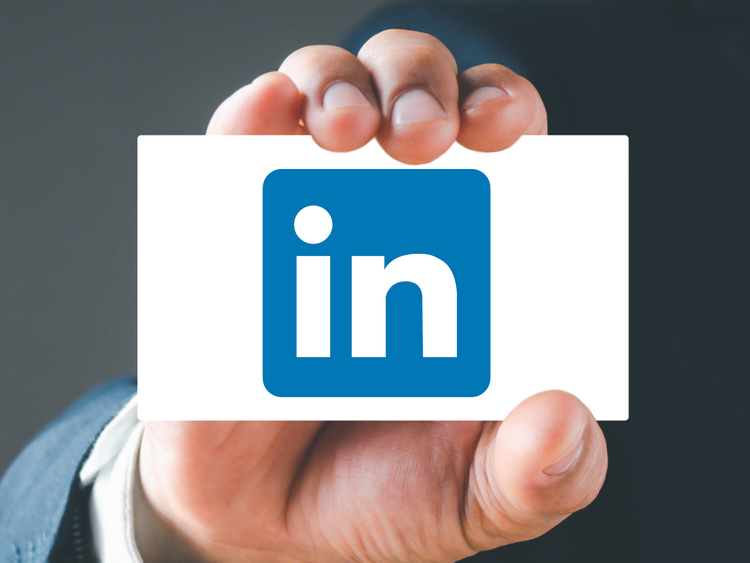 LINKEDIN PROFİLİNİZİ YAPAY ZEKA ILE GÜÇLENDİRİN