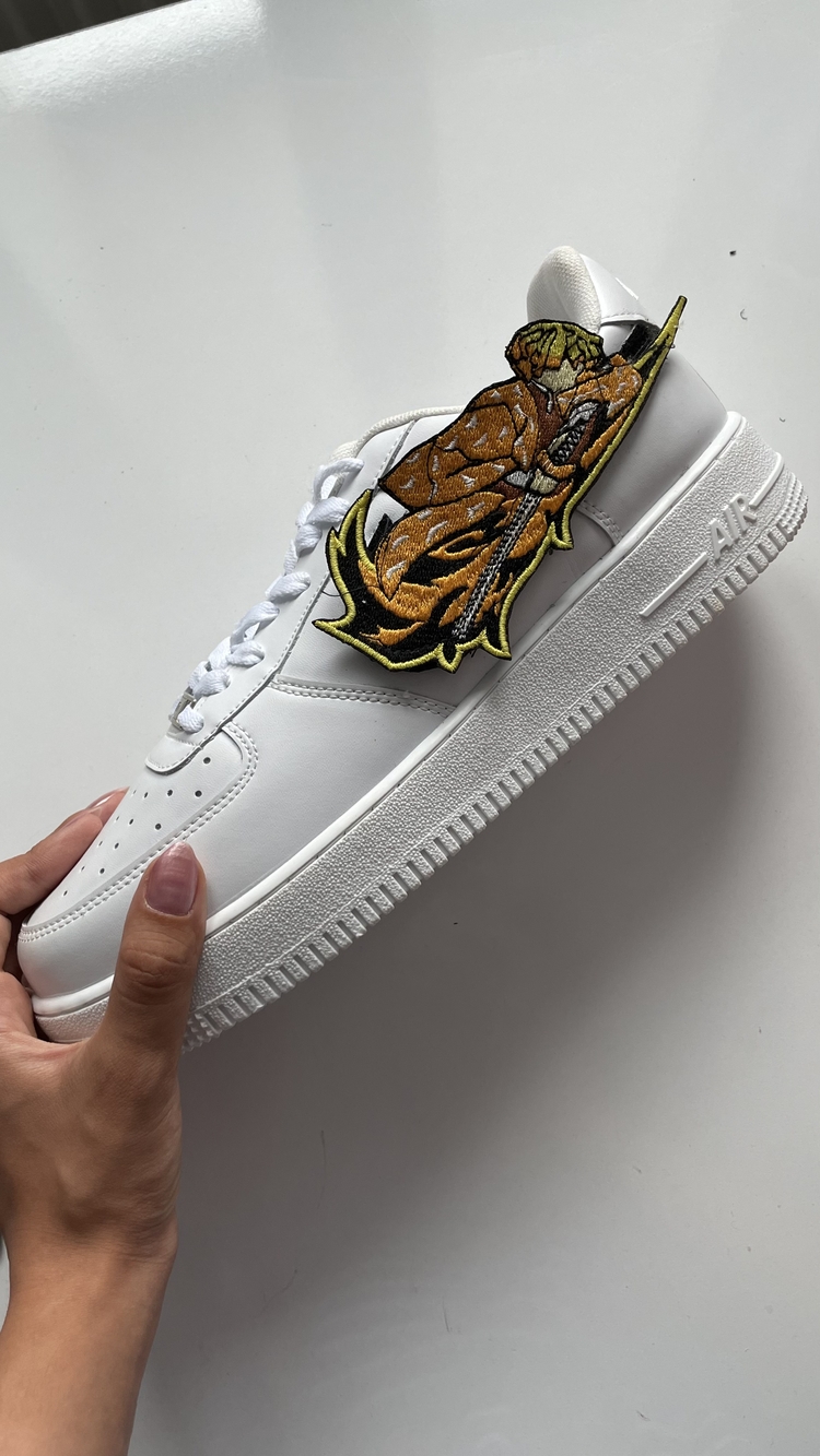 Cırtcırtlı Nike Air Force Anime