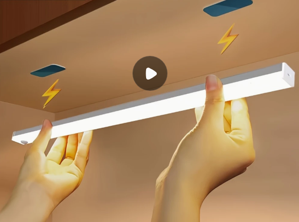 30cm USB Şarj Edilebilir LED Hareket Sensörlü Gece Lambası – Akıllı Işık, Akıllı Konfor!