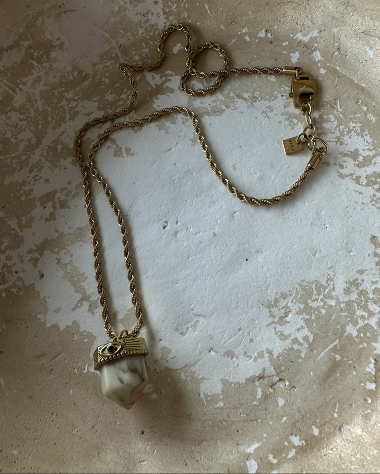 Capsüle Necklace
