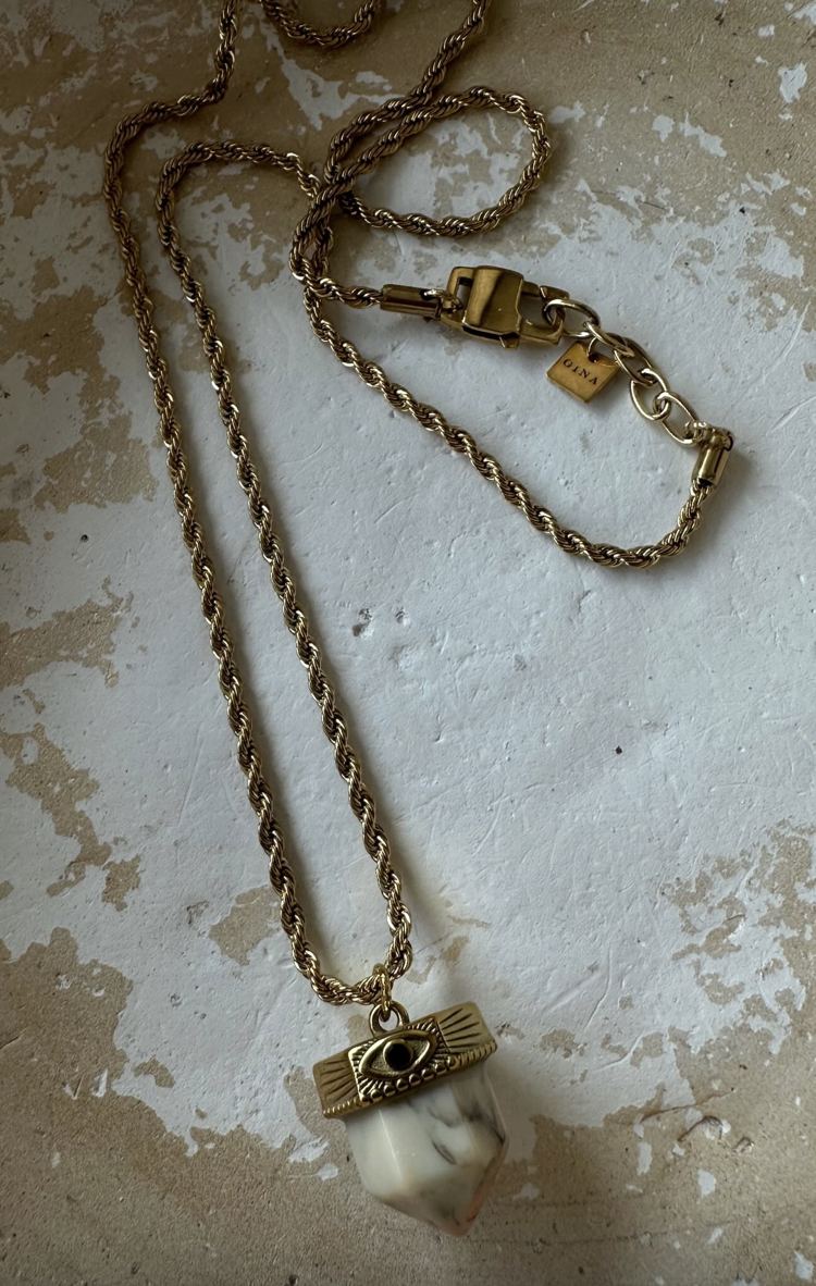 Capsüle Necklace