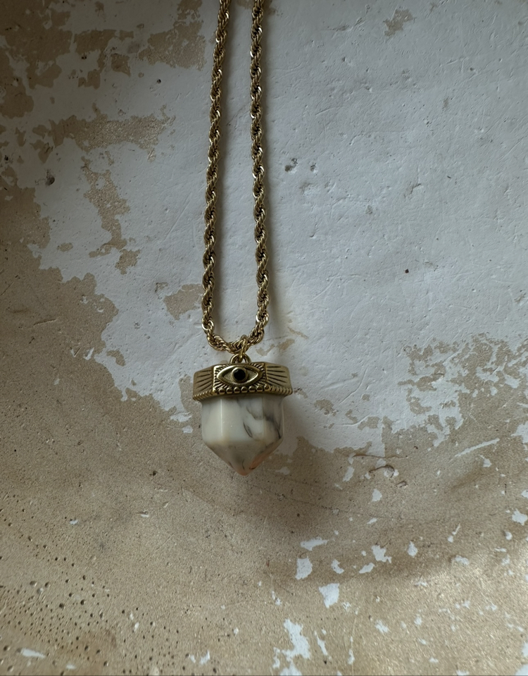 Capsüle Necklace