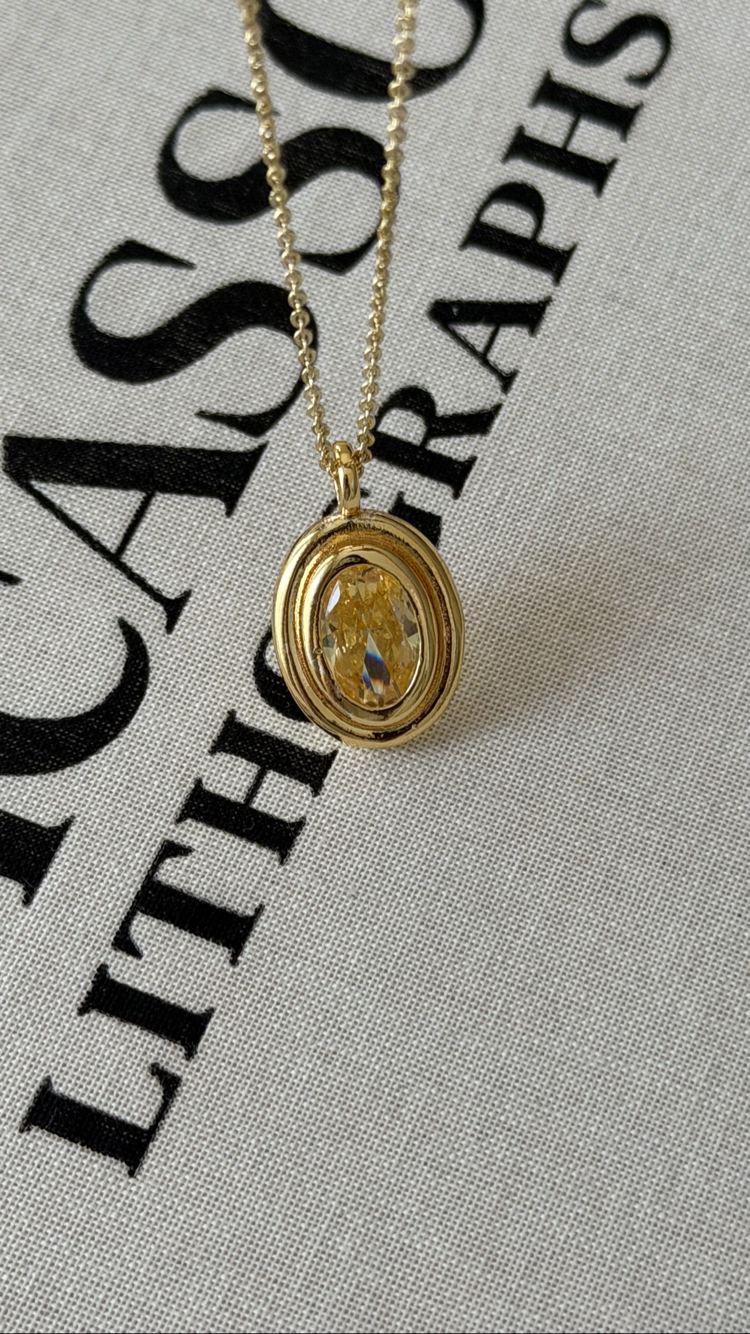 Antik oval taşlı kolye (açık sarı)